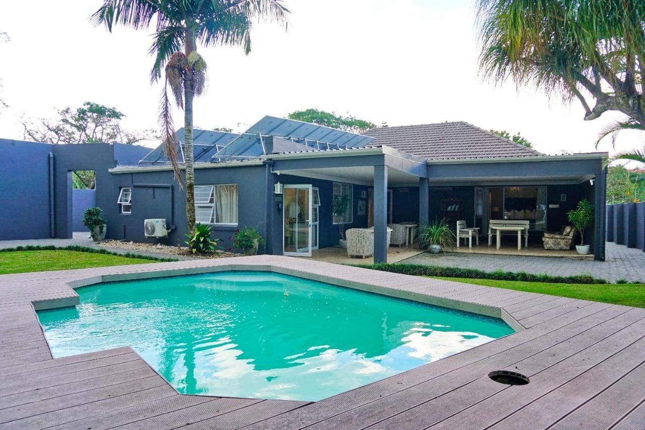 Hotel 182 Old Transkei Road East London Exterior foto